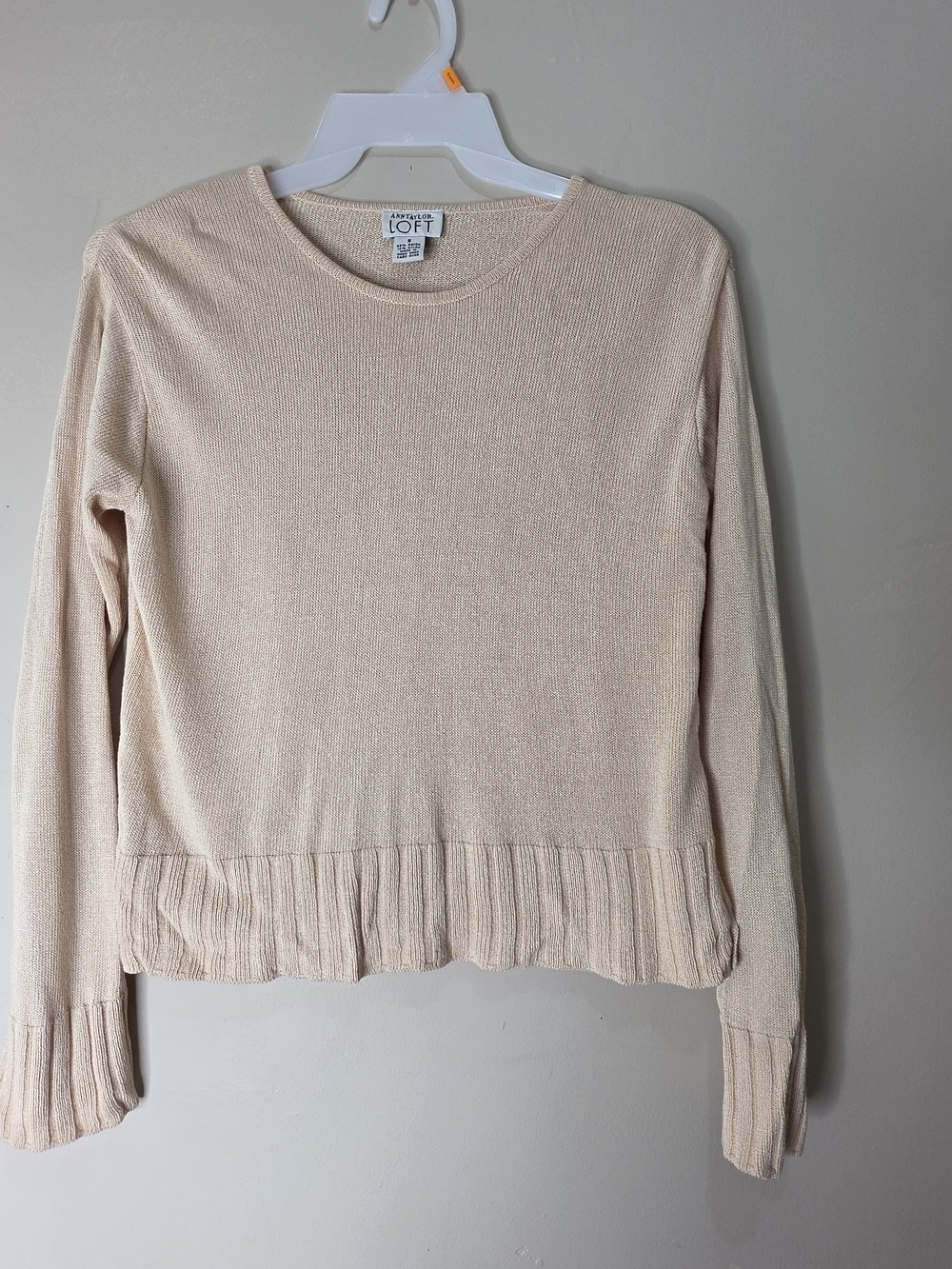 Ann Taylor LOFT Beige Knit Sweater Ruffle Hem Size S Soft Lightweight